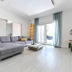 Luxurious Natali