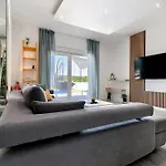 Prázdninový dům Luxurious Natali