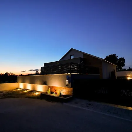 Luxurious Natali Holiday home *