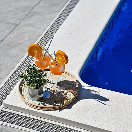 Luxurious Natali Pridraga