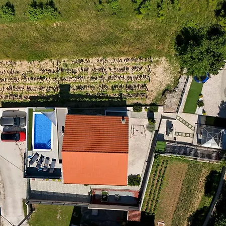 Luxurious Natali Prázdninový dům Pridraga