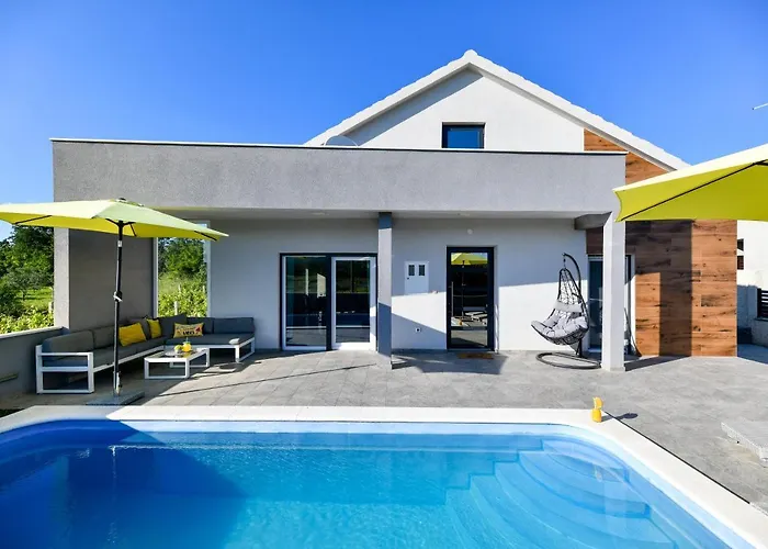 Дом отдыха Luxurious Natali *