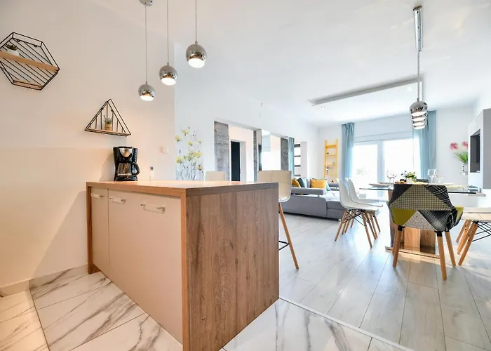 Luxurious Natali Дом отдыха Pridraga