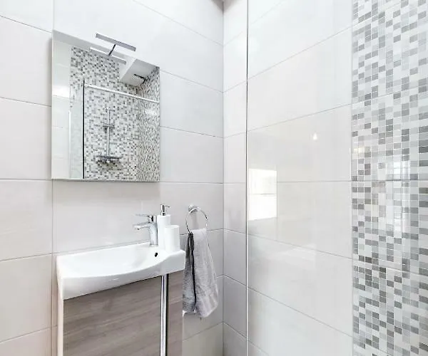 Vikendica Luxurious Natali